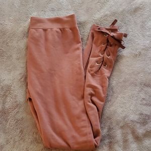High-waisted woven leggings